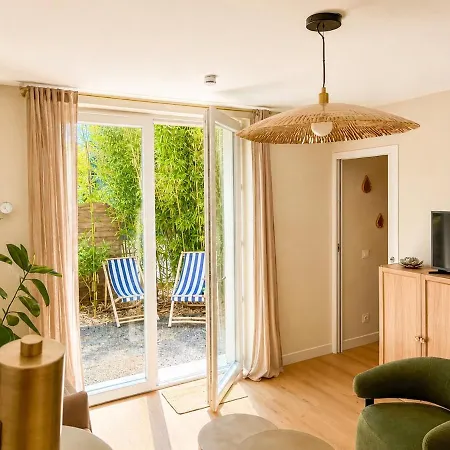 L'oasis Secrète - Jacuzzi&jardin Privatif Hébergement de vacances *